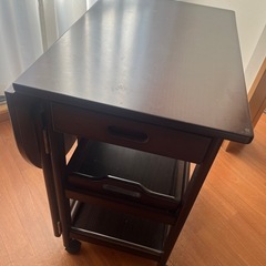 収納付きバタフライワゴンの画像