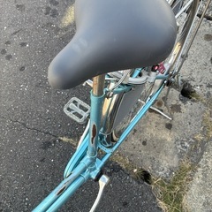 ブリヂストンママチャリ自転車の画像