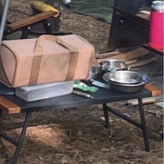 キャンプテーブル
の画像