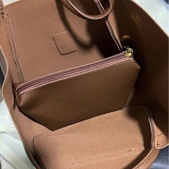 大容量トートバッグ　カジュアル ショルダーバッグの画像