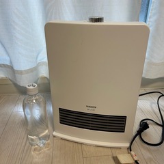 山善セラミックファンヒーターの画像