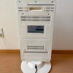 山善　カーボンヒーターの画像