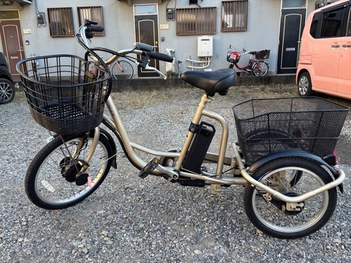 カイホウジャパン電動三輪自転車 (ゆうじ) 航空公園の電動アシスト