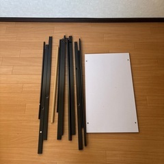 ハンガーラック（分解済み)の画像