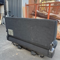 ハイエース3型リヤシートの画像