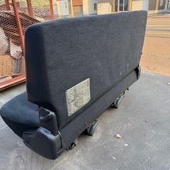 ハイエース3型リヤシートの画像
