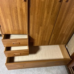 ★レトロな衣装タンス★の画像