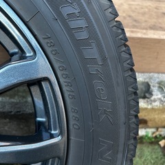 スタッドレスタイヤ＋アルミホイール中古美品の画像