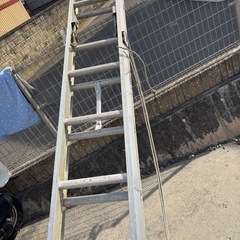 伸縮アルミニウムはしごの画像