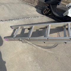 伸縮アルミニウムはしごの画像