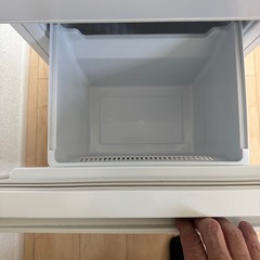 美品☆AQUA 2022年 126L AQR-13E8  の画像