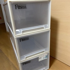 衣装ケース　1個200円の画像