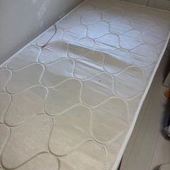 ベッドフレーム シングル 解体状態　の画像