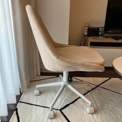 デスクチェア(オフィスチェア)ベージュの画像