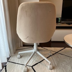 デスクチェア(オフィスチェア)ベージュの画像