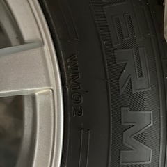 ライズ　ガソリン車　スタッドレスタイヤ　ホイール付きの画像