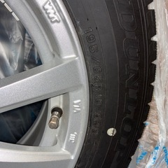 ライズ　ガソリン車　スタッドレスタイヤ　ホイール付きの画像