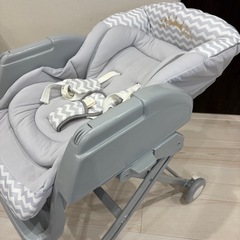 Apricaユラリズム ベビーハイローチェアの画像