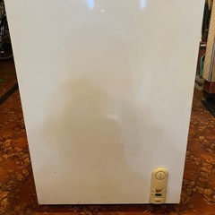 MORITA 電気冷凍庫　　　MR-100F
