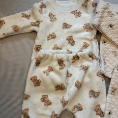 90サイズ　冬パジャマセットの画像