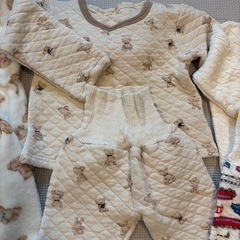 90サイズ　冬パジャマセットの画像