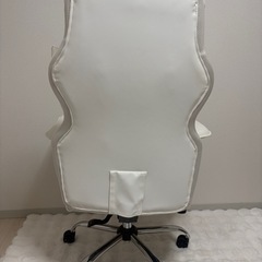 SKYE ゲーミングチェア ホワイト 白 社長椅子の画像