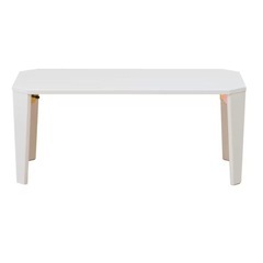 折りたたみテーブルの画像