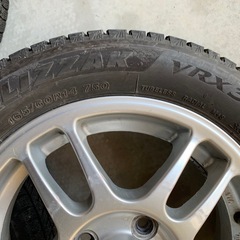 スタッドレスタイヤ　ブリヂストンブリザックVRX3の画像