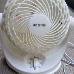 サーキュレーター　アイリスオーヤマ　扇風機の画像
