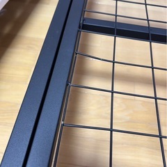 ダブルベッドフレームの画像