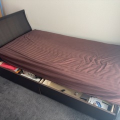 引出しつきシングルベッド (シモンズ)の画像