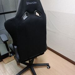 Bauhutte ( バウヒュッテ ) ゲーミングチェア RS-950RR-BKの画像