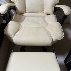 オフィスチェア　かわせい革製の画像