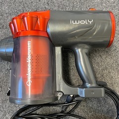 【本日引取可】サイクロン掃除機（iwoly）＆スリムゴミ箱セット ※千駄ヶ谷の画像