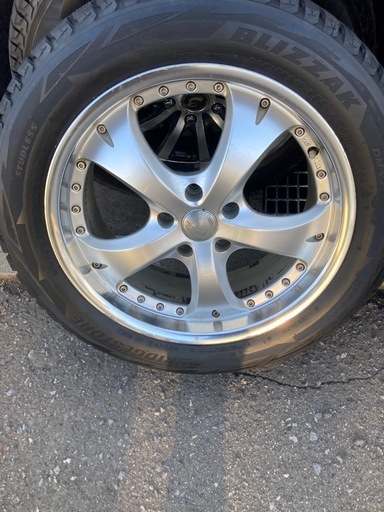BRIDGESTONE 225/55R18スタッドレス