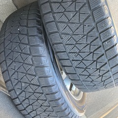BRIDGESTONE 225/55R18スタッドレスの画像