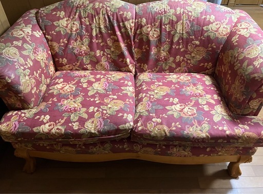 フラワー柄2人掛けソファ☆