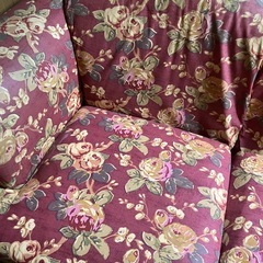 フラワー柄2人掛けソファ☆の画像
