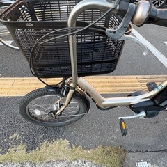 中古20インチブリヂストン電動アシスト自転車　8.9Ah 大阪の画像