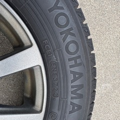 取引中　スタッドレスタイヤ４本セットの画像