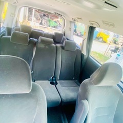 ヴォクシー　2013- 8人乗り(シト)の画像