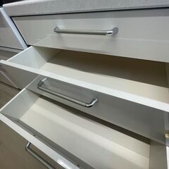 【ジャングルジャングル滋賀草津店】ジモティ来店特価‼ 食器棚 パモウナ ホワイト J-251186の画像