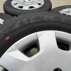 スタッドレスタイヤ　４本セットの画像