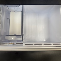 ジモティー特別価格🉐超美品★AQUA製★３ドア冷蔵庫★2022年製★1年間保証付きの画像