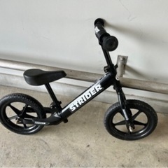 ストライダースポーツモデル 黒の画像