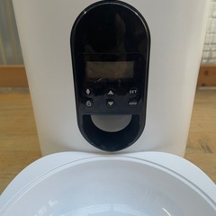 自動給餌器の画像