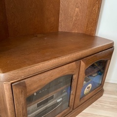 ガラス窓飾り棚つきコーナー用の画像