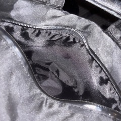 【invicta】ブラック　迷彩　リュック　バッグパックの画像