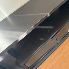 オーバル型テレビ台 黒　ガラス扉の引き出し付きの画像