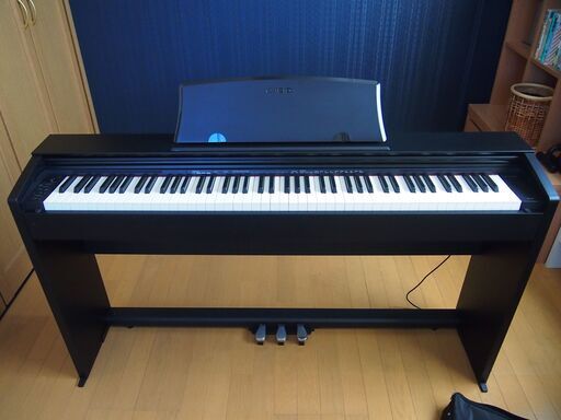 電子ピアノ及びピアノ専用椅子